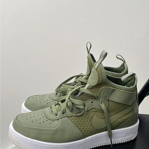 High Top Nike Air Force One